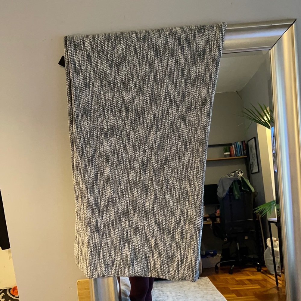 H&M Women’s Scarf